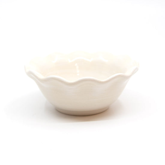 Signature White Ruffle Bowl