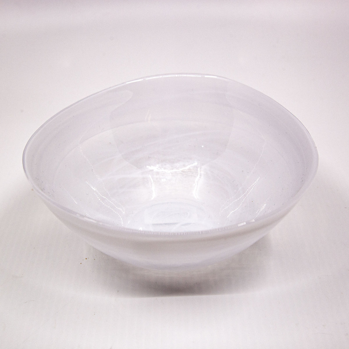 Monte Carlo White Alabaster Glass Bowl